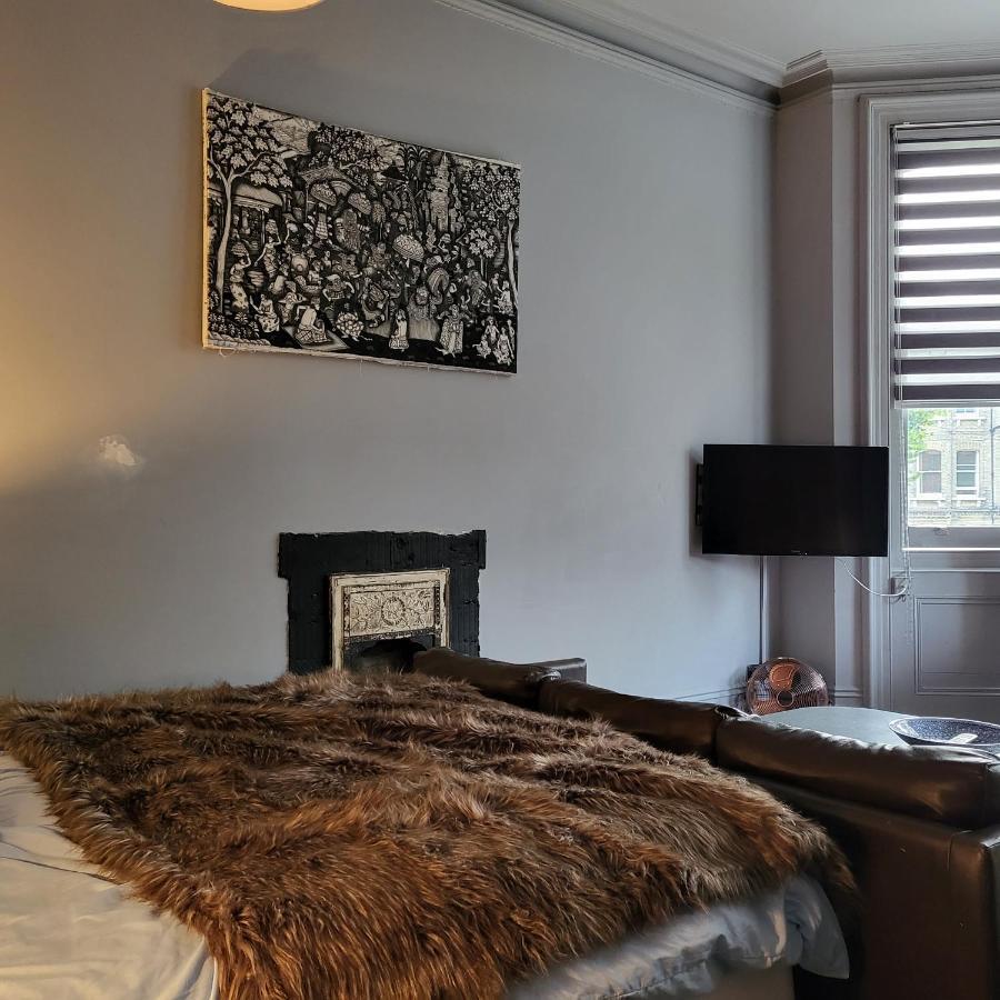 Apartment 10 Large Elegant - Prime Location - Comfortable - Private Brighton