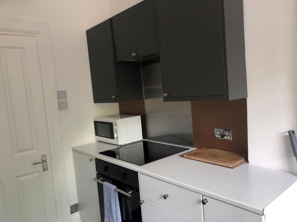 10 Large Elegant - Prime Location - Comfortable - Private Hove